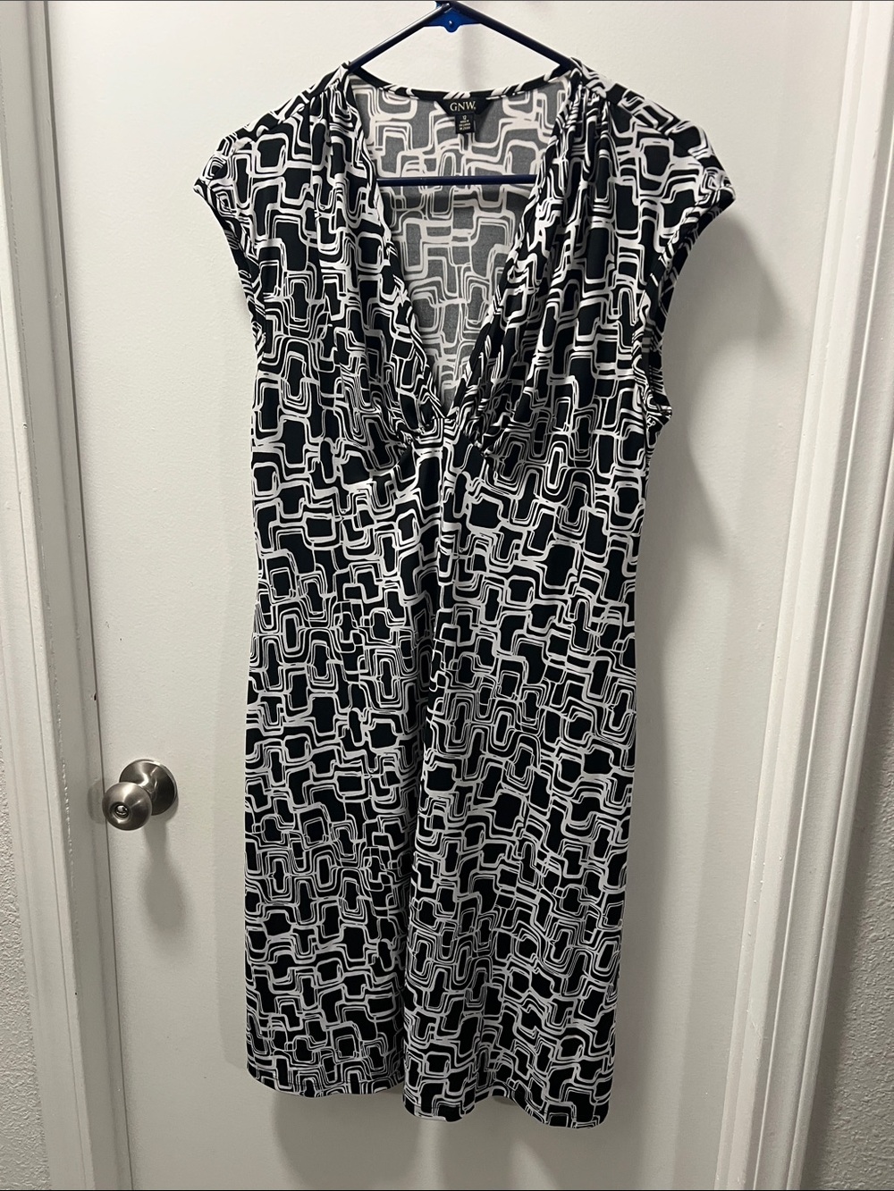 GNW Black & White Geometric Midi Dress